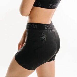 Zyia marble hustle shorts